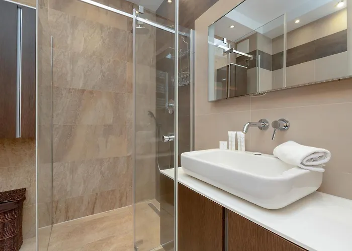 With Parking And Balcony In By Rent Like Apartmán